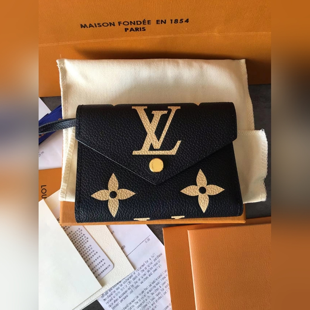Louis Vuitton Victorine Wallet